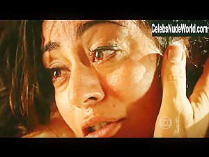 Carol Castro in Velho Chico (series) (2016) 15