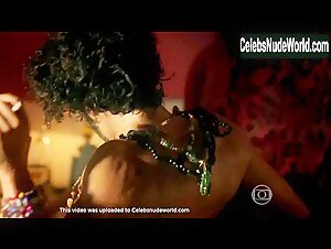 Carol Castro in Velho Chico (series) (2016) 9