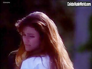 Carol Alt butt , hot scene in Miliardi (1991) 15