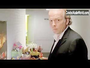 Caro Lenssen Blonde , Flash scene in Cloaca (2003) 14