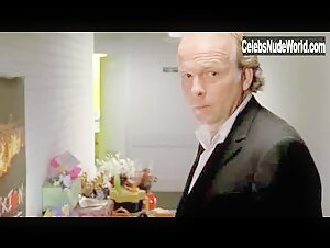 Caro Lenssen Blonde , Flash scene in Cloaca (2003) 15