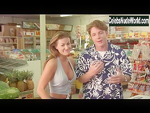 Carmen Electra in Mating Habits of the Earthbound Human (1999) 17