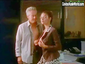 Devyn Taylor in Virtual Girl (1998) 17