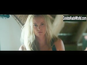 Charlize Theron in Last Face (2016) 4