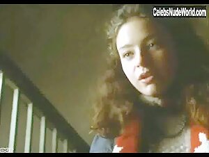 Charlotte Ayanna Kissing , Couple in Love the Hard Way (2001) 1