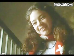Charlotte Ayanna Kissing , Couple in Love the Hard Way (2001) 3