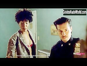 Charlotte Ayanna Brunette , Smoking in Love the Hard Way (2001) 19