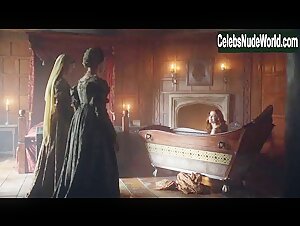 Charlotte Hope Brunette , Explicit in Spanish Princess (series) (2019) 15