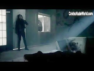 Chasty Ballesteros in Night Crew (2015) 11