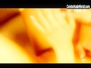 Chloe Delaure Kissing , Sensual in Fantasmes (series) (2007) 12