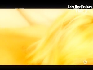 Chloe Delaure Kissing , Sensual in Fantasmes (series) (2007) 8