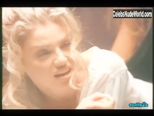 Chona Jason in Night Calls: The Movie (1998) 9