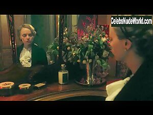 Christina Ricci in Z: The Beginning of Everything (series) (2015) 4