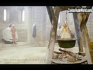 Christine Pascal in Que la fete commence... (1975) 20