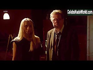 Claire Jared in Nightmare Box (2013) 6