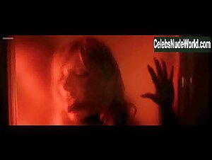 Claudia Gerini in Tulpa - Perdizioni mortali (2012) 13