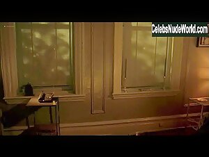 Courteney Cox Flashing , boobs in Commandments (1997) 17