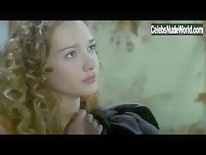 Cristiana Capotondi in Il giovane Casanova (2002) 19