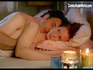Cynthia Nixon in Sex and the City (series) (1998) 11