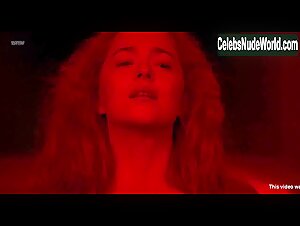 Dakota Johnson in Suspiria (2018) 17