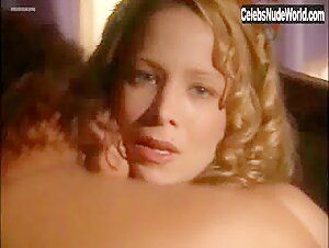 Danielle Winits in O Quinto dos Infernos (series) (2002) 17