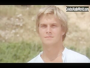 Dawn Dunlap Outdoor , Explicit in Laura, les ombres de l'ete (1979) 11
