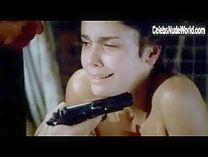 Debora Falabella in 2 Perdidos numa Noite Suja (2002) 16