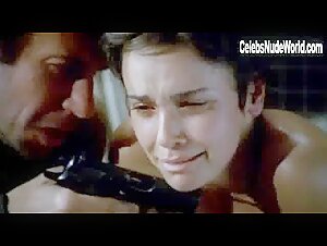 Debora Falabella in 2 Perdidos numa Noite Suja (2002) 18