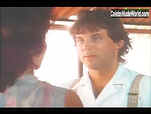 Debora Cali underware in La storia di Lady Chatterley (1989) 11