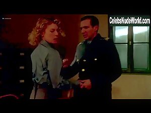 Deborah Kara Unger in Sunshine (1999) 11