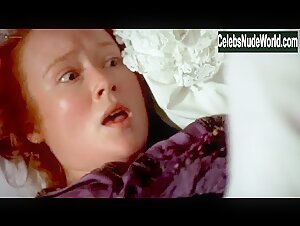 Deborah Kara Unger in Sunshine (1999) 6
