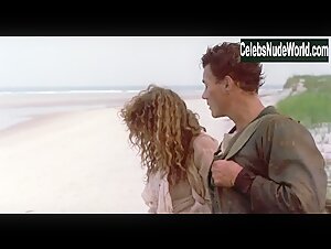 Deborah Richter in Cyborg (1989) 1