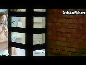 Delphine Rollin Brunette , Shower in Une employee modele (2002) 11
