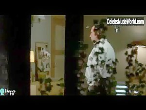 Delphine Rollin Brunette , Shower in Une employee modele (2002) 2