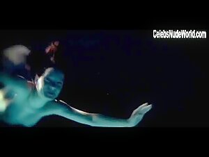 Diana Gomez nude, boobs scene in Eloise (2009) 4