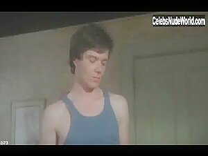 Diane Franklin in Amityville II: The Possession (1982) 9