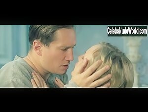 Diane Kruger in Joyeux Noel (2005) 9