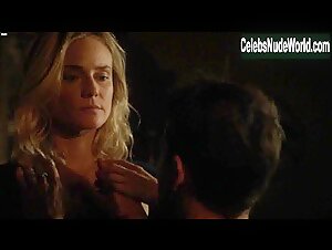 Diane Kruger Blonde , Kissing in The Bridge (series) (2013) 8