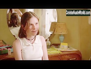 Diane Lane in A Walk on the Moon (1999) 5