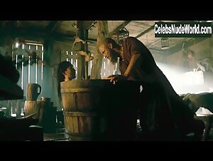 Dianne Doan in Vikings (series) (2013) 3