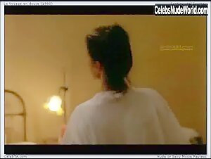 Dominique Sanda Blonde , boobs in Le voyage en douce (1980) 17