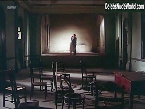 Dora Pellegrino in O Homem do Pau-Brasil (1982) 13