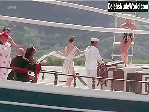 Dora Pellegrino Beach , Public Nudity in O Homem do Pau-Brasil (1982) 1