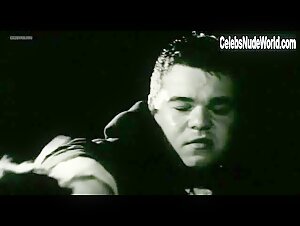 Dorka Gryllus in Erzekek iskolaja (1996) 19
