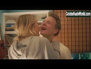 Dree Hemingway in In a Relationship (2018) 2