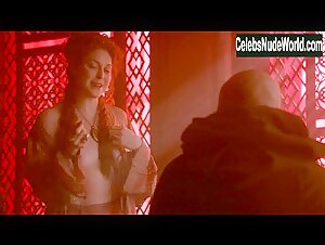 Esme Bianco in Game of Thrones (series) (2011) 7