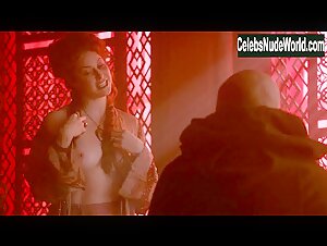 Esme Bianco in Game of Thrones (series) (2011) 8