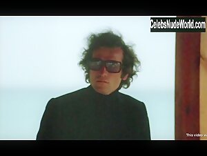 Ewa Stromberg Blonde , Explicit in Vampyros Lesbos (1971) 18