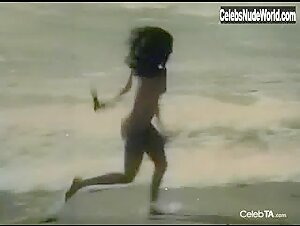 Erica Gavin in Erika's Hot Summer (1971) 10