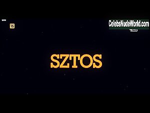 Ewa Gawryluk nude , boobs scene in Sztos (1997) 1